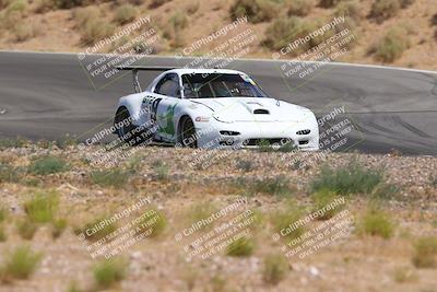 media/Jun-01-2025-CalClub SCCA (Sun) [[eae223c5dd]]/Group 6/Qualifying/